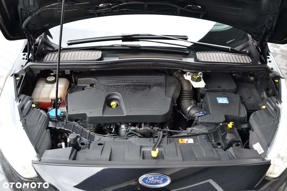 Ford C-MAX 2.0 TDCi Start-Stop-System Titanium - 38