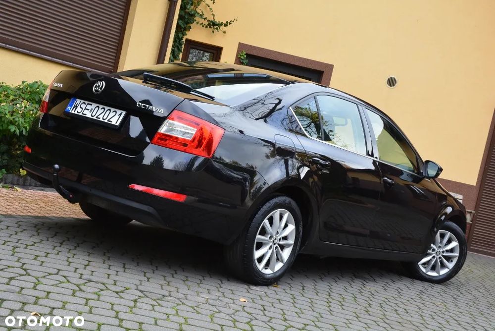 Skoda Octavia 1.4 TSI DSG Style - 4