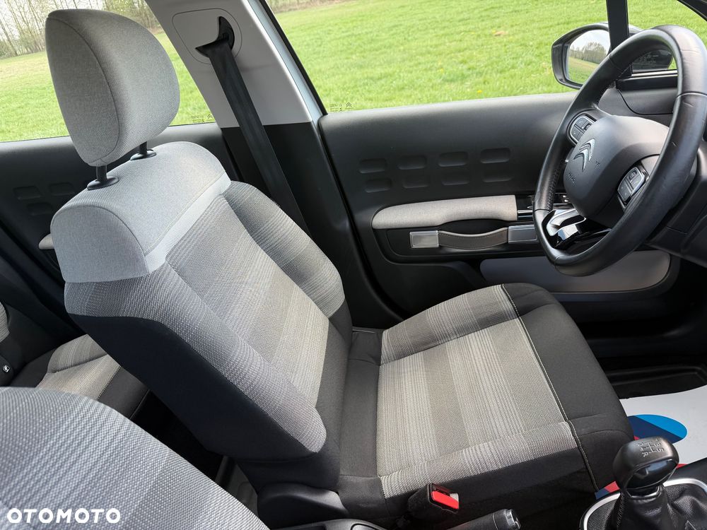 Citroën C3 Pure Tech 82 SHINE - 18