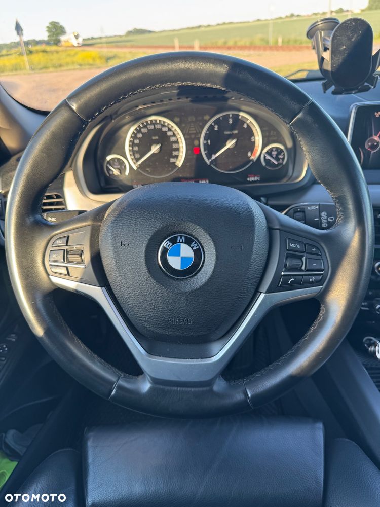 BMW X5 xDrive25d - 23