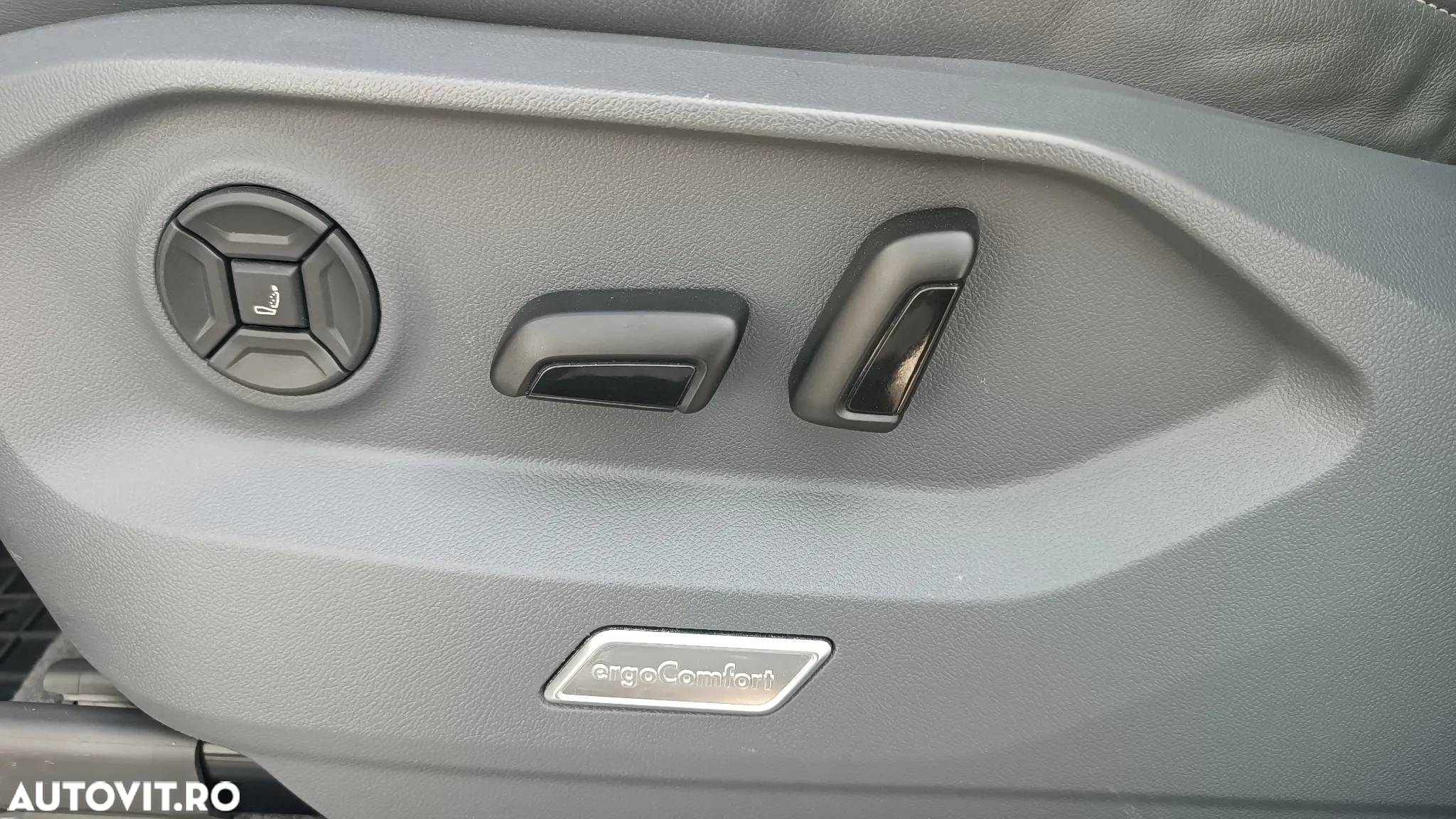 Volkswagen Touareg V6 TDI Elegance - 16