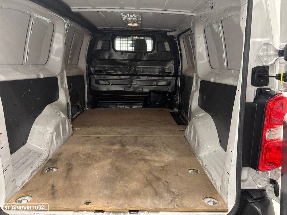 Toyota Proace 2.0D 140cv VAN - 6