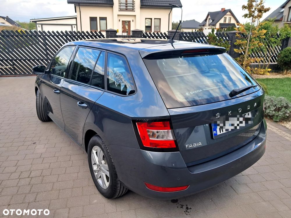 Skoda Fabia 1.0 TSI Ambition - 3