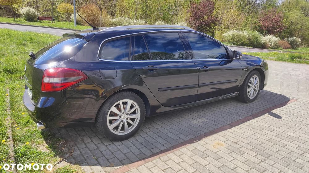 Renault Laguna dCi 175 FAP Bose Edition - 35