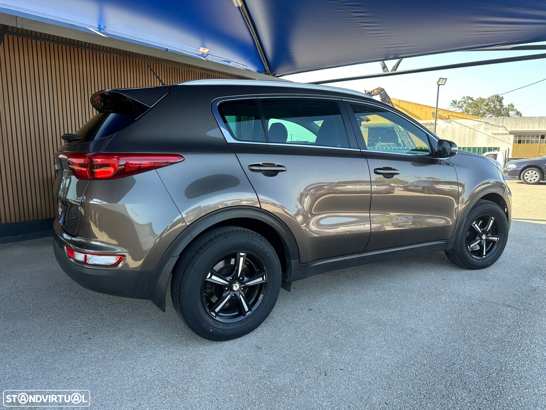 Kia Sportage 2.0 CVVT 4WD Auto Spirit - 8