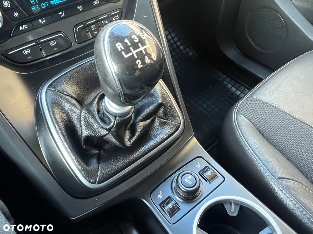 Ford Kuga 2.0 TDCi 4WD Titanium - 21