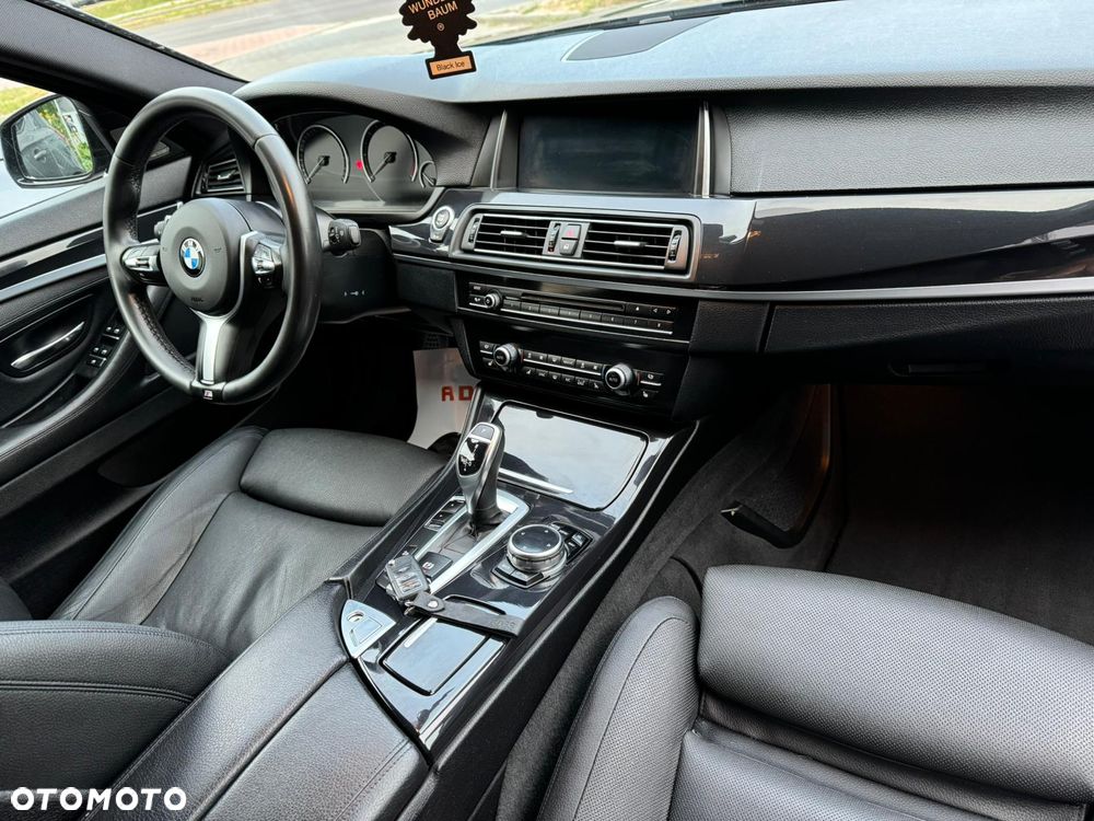 BMW Seria 5 535d xDrive - 11