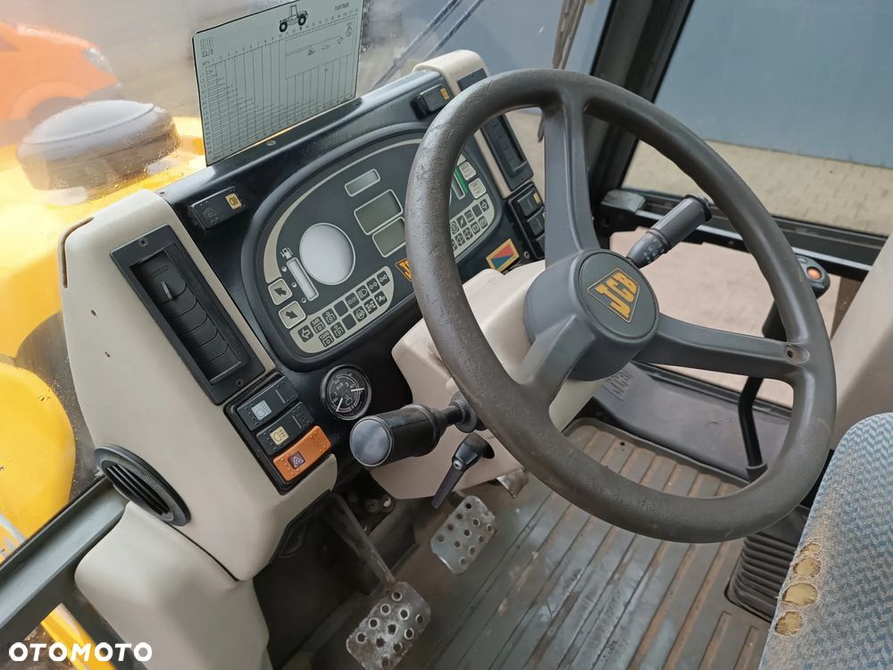 JCB Fastrac 2150 - 15