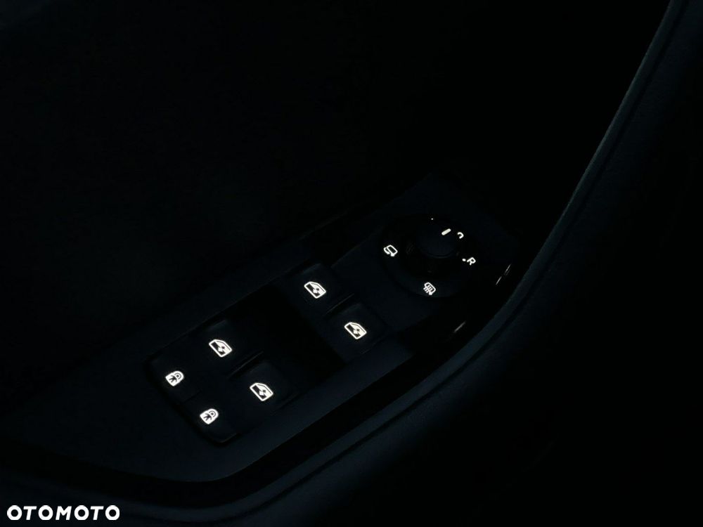 Skoda Superb 1.5 TSI Ambition - 30