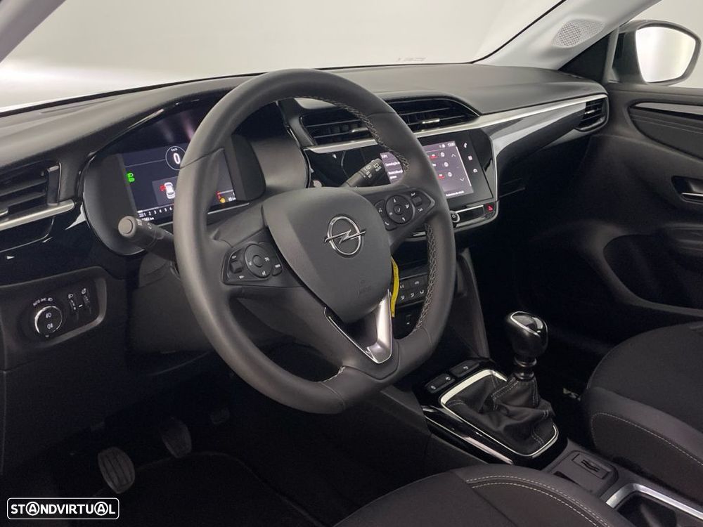 Opel Corsa 1.2 T Elegance — fotografia 16