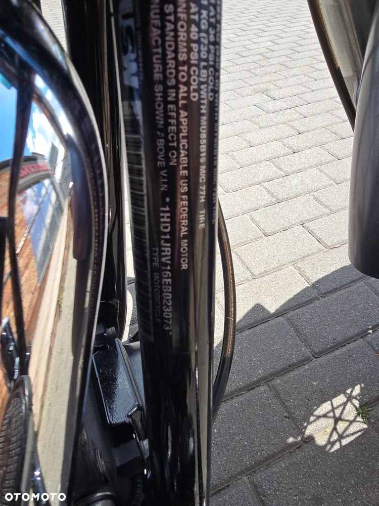 Harley-Davidson Softail Slim - 23