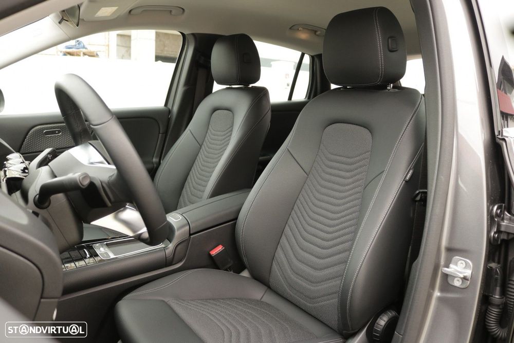 Mercedes-Benz GLA 180 d 8G-DCT - 18