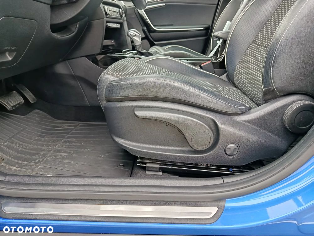 Kia XCeed 1.6 T-GDI L Business Line DCT - 13