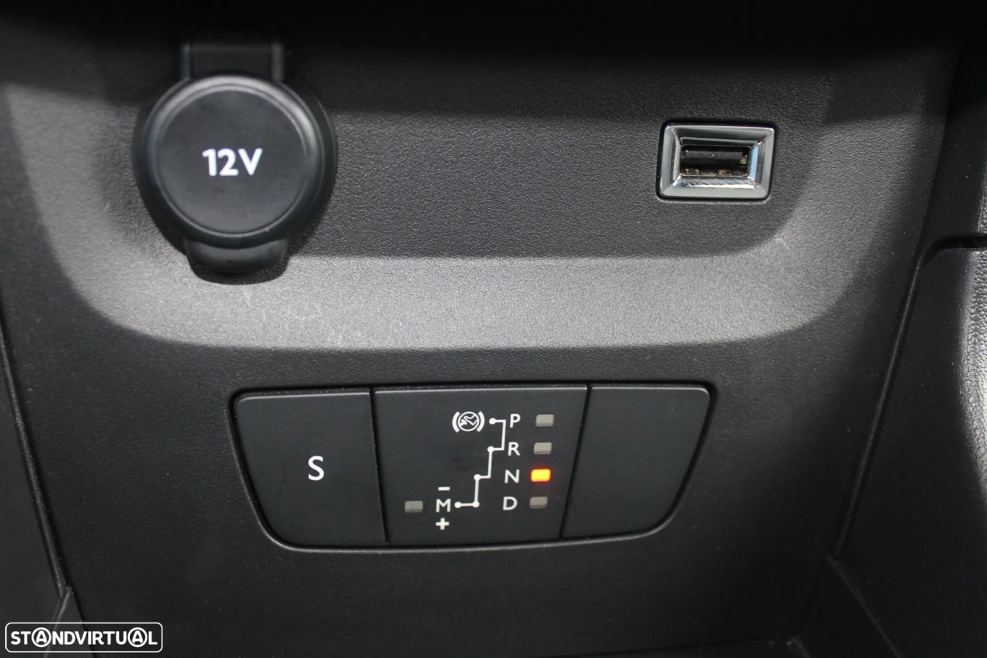 Citroën C3 Pure Tech 110 S&S EAT6 MAX - 42