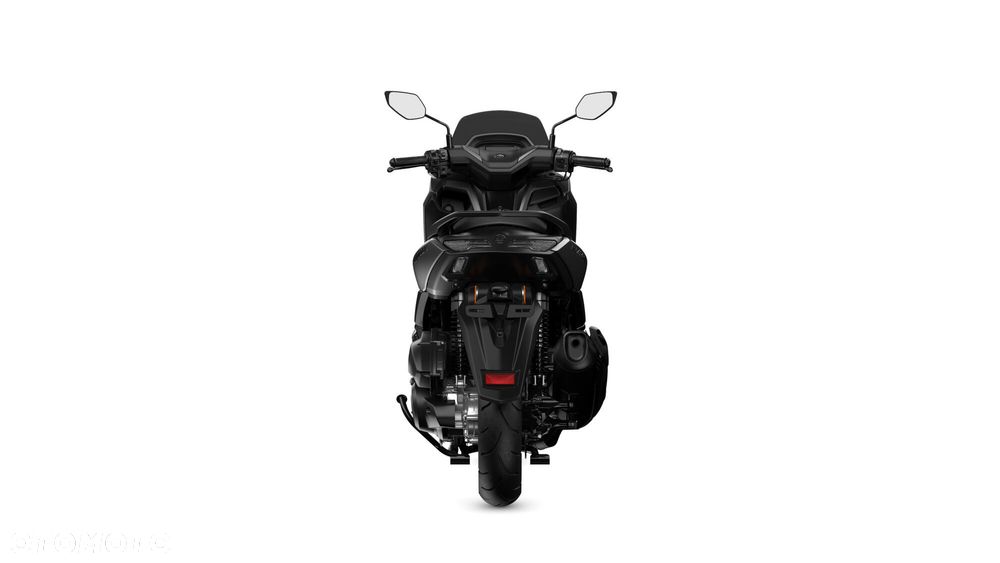 Yamaha NMAX - 8