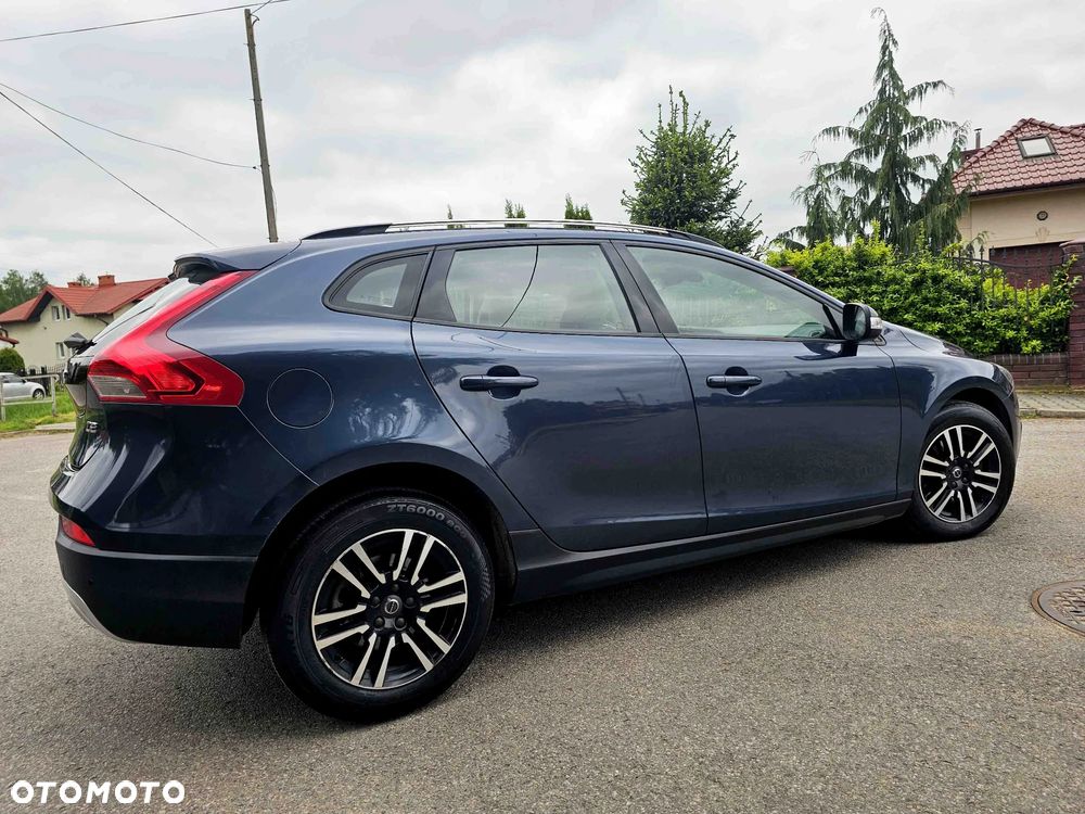 Volvo V40 Cross Country D2 Pro - 9