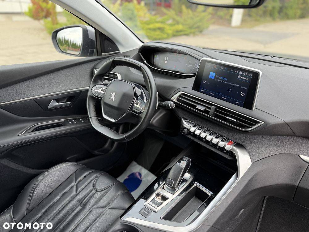 Peugeot 3008 1.6 PureTech GPF Allure S&S EAT8 - 18