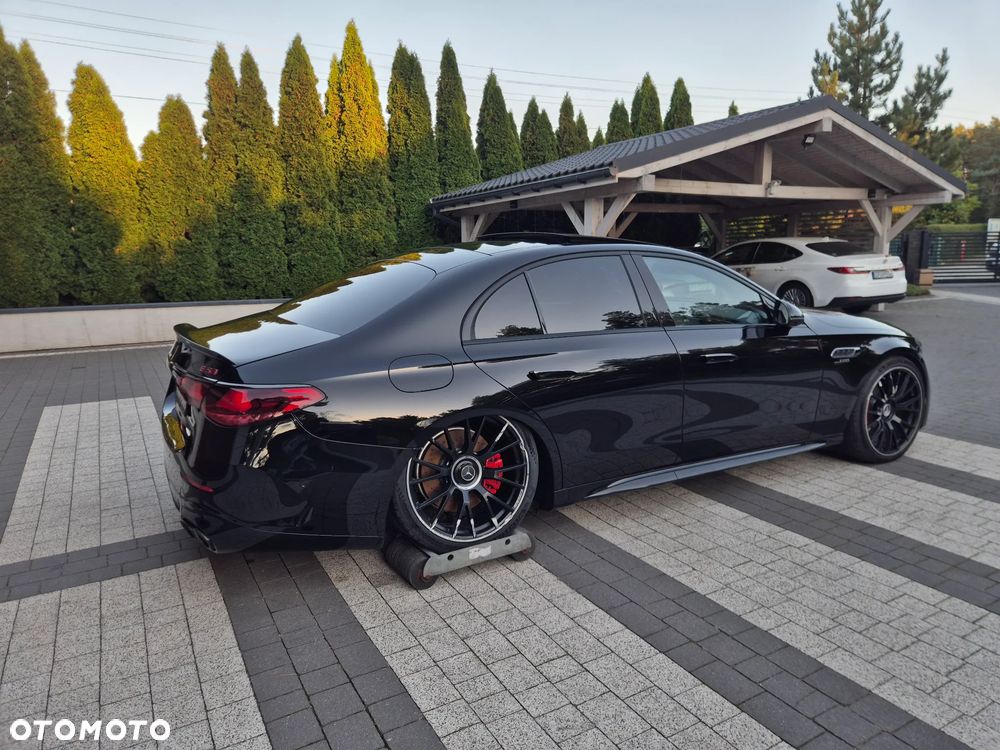 Mercedes-Benz Klasa E AMG 53 PHEV 4Matic+ 9G-Tronic TCT - 16