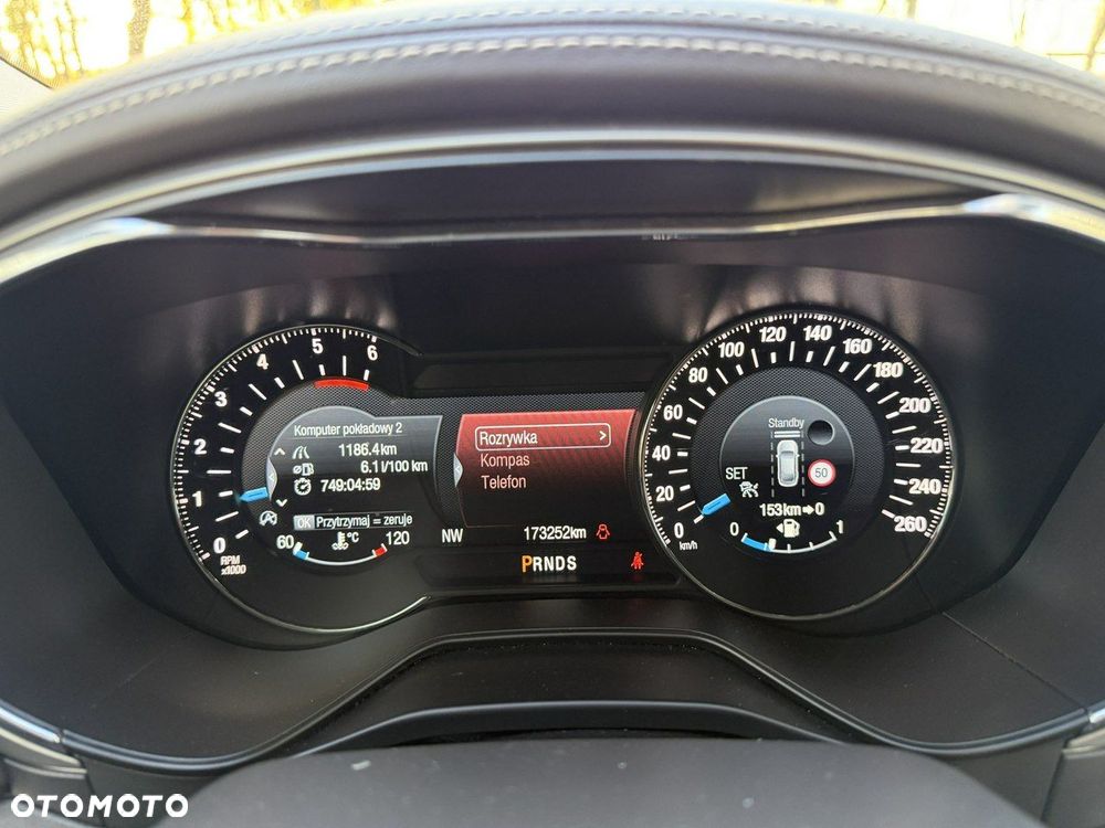 Ford Mondeo - 40