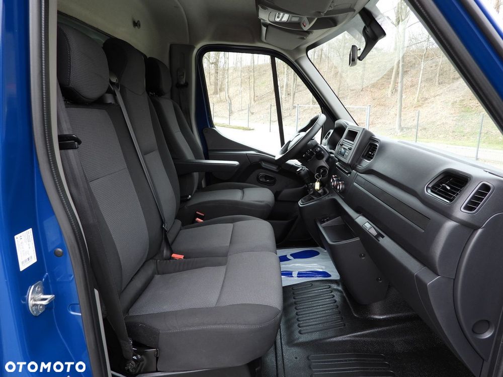 Renault MASTER PLANDEKA 10 PALET WEBASTO TEMPOMAT LEDY PNEUMATYKA KLIMATYZACJA  165KM - 37