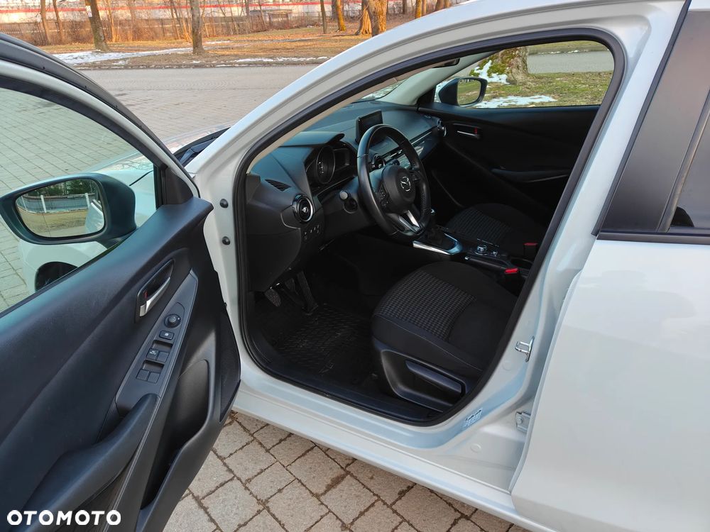 Mazda 2 SKYACTIV-G 75 Exclusive-Line - 6