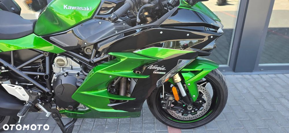 Kawasaki Ninja H2 SX - 13