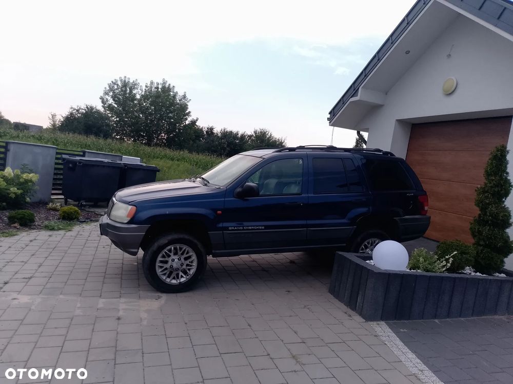 Jeep Grand Cherokee - 3
