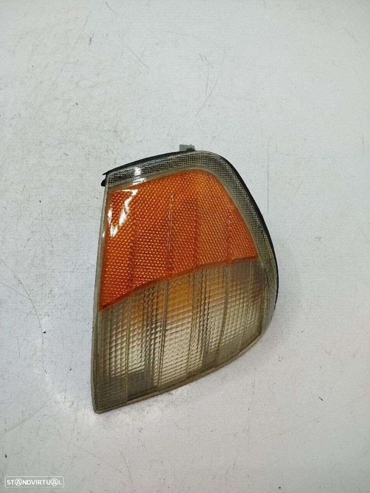 Farolim De Pisca Frente Dto Mercedes-Benz C-Class (W202) - 2