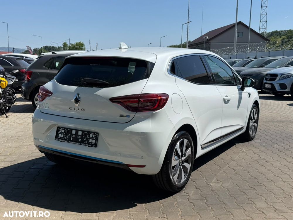 Renault Clio - 5