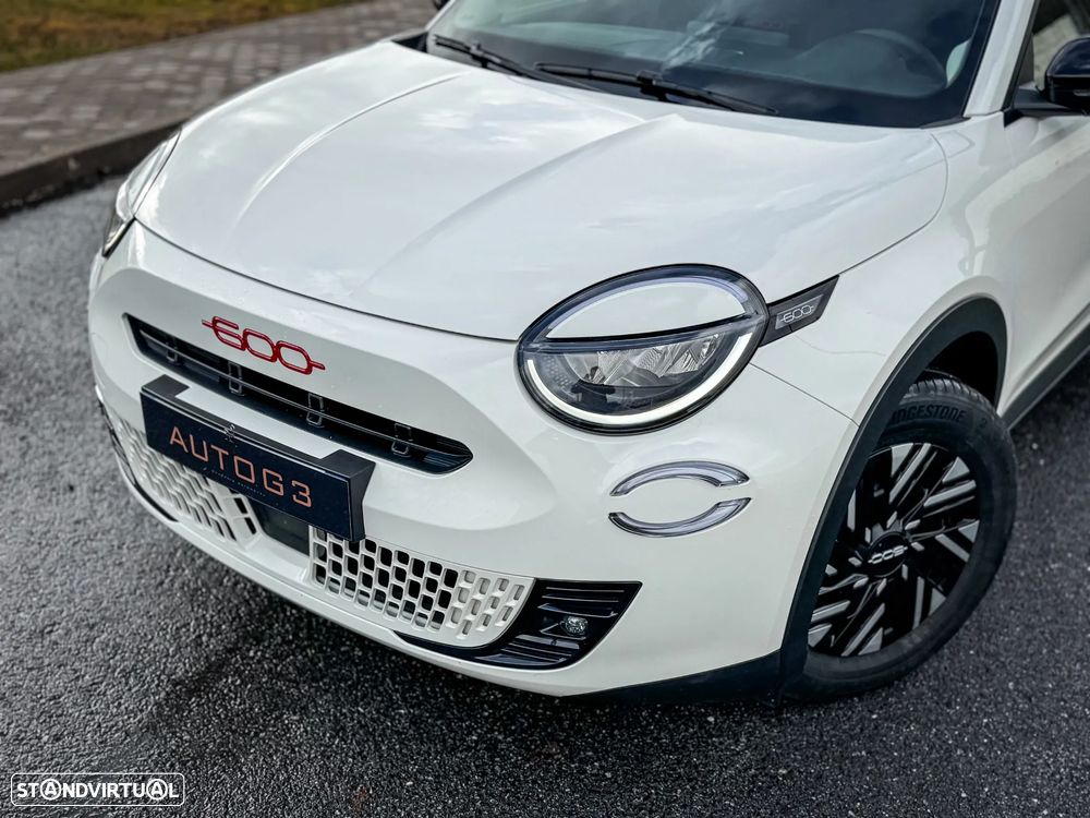 Fiat 600e 54 kWh (RED) - 3