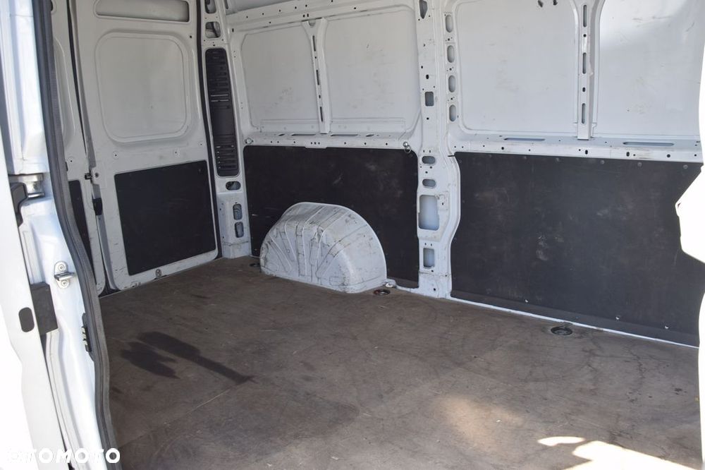 Peugeot BOXER ​*L2H2​*2.2BLUEHDI​*140KM​*TEMPOMAT​*KLIMA​*4 - 5
