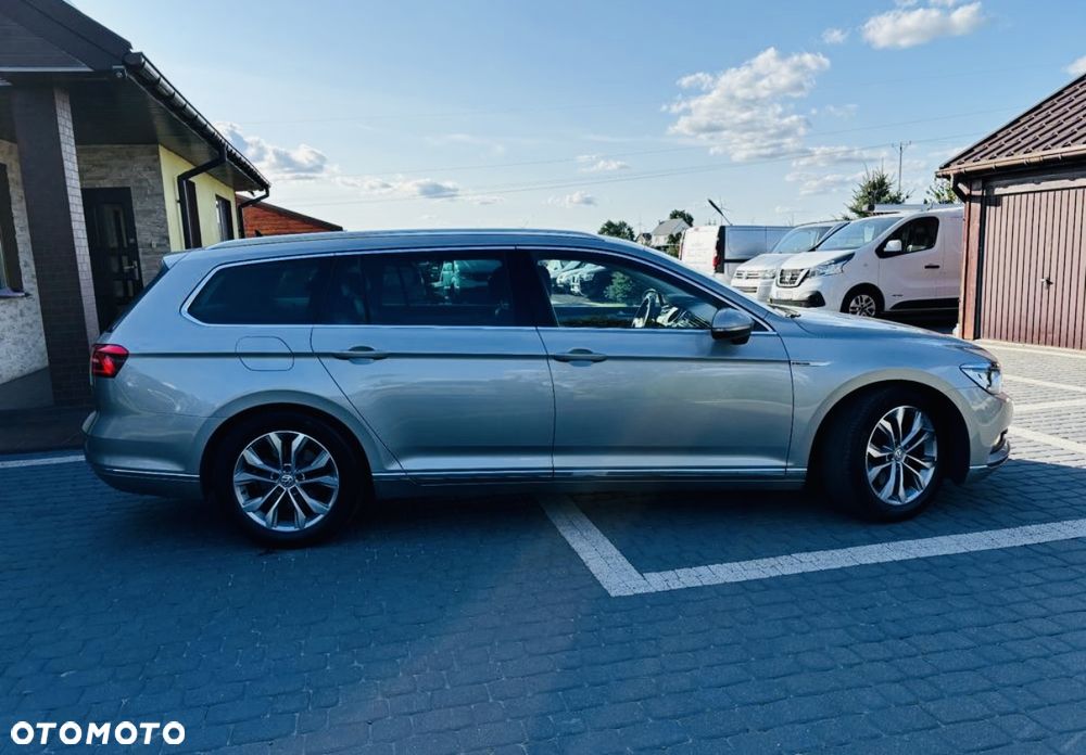 Volkswagen Passat 2.0 TDI SCR 4Mot DSG Highline - 9