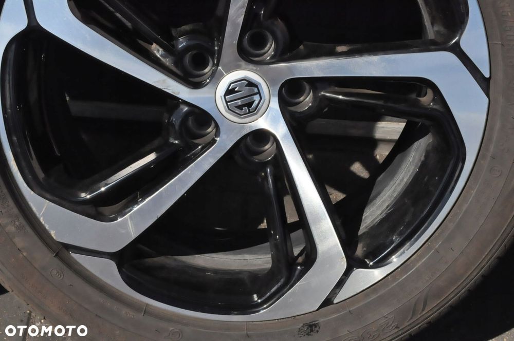 MG HS ZS KOŁA FELGI ALUFELGI 18 OPONY 235/50/18 MAXXIS BRAVO 7,3MM 23 ROK - 12