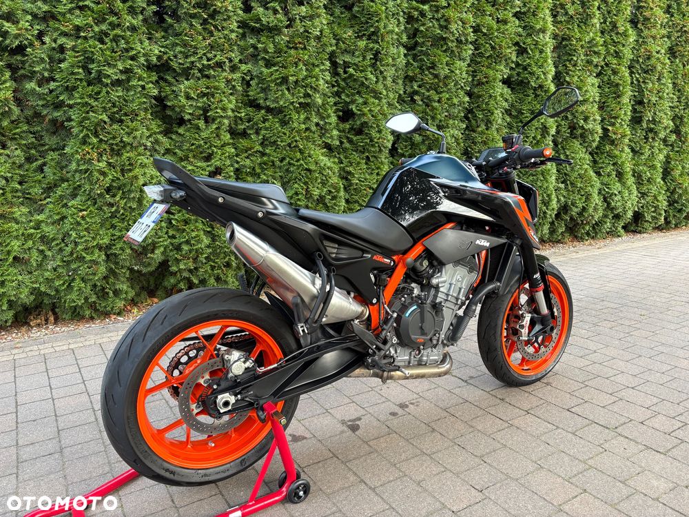 KTM DUKE 890 - 6
