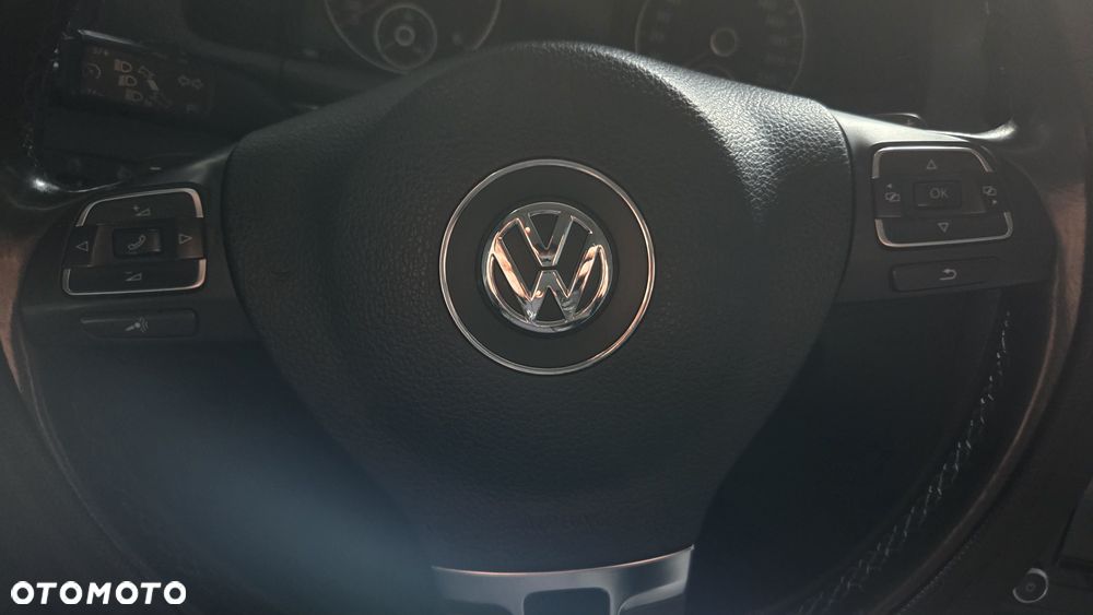 Volkswagen Touran 2.0 TDI DPF DSG Highline - 27