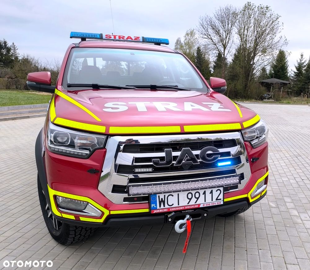 JAC T8 PRO SPECJALNY Strażacki Pożarniczy 4x4 - 3