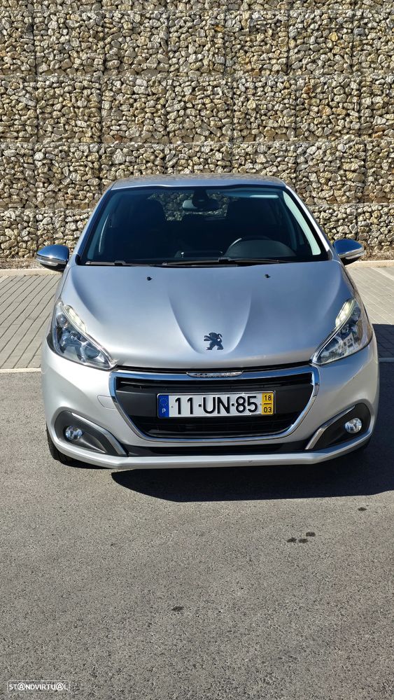 Peugeot 208 1.2 PureTech Style - 5