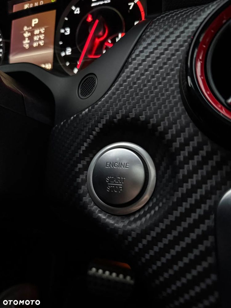 Mercedes-Benz Klasa A 45 AMG 4-Matic - 38