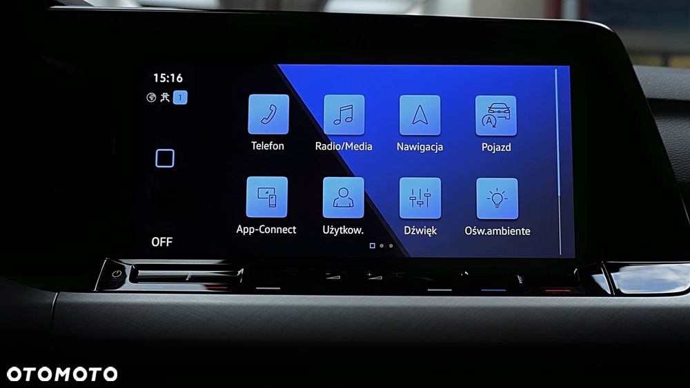 Volkswagen Golf 1.5 eTSI Life DSG - 21