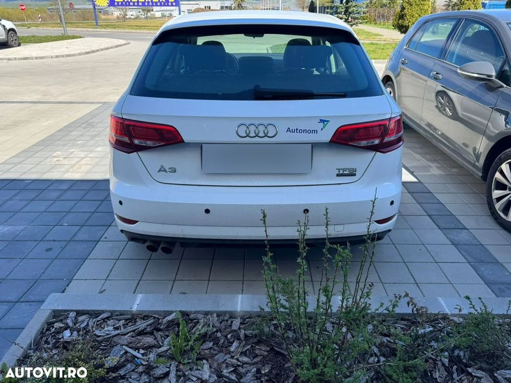 Audi A3 Sportback - 3