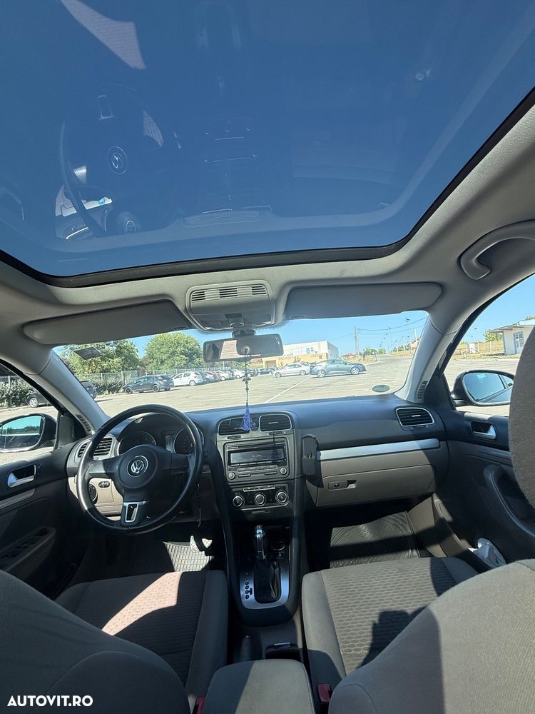 Volkswagen Golf - 5