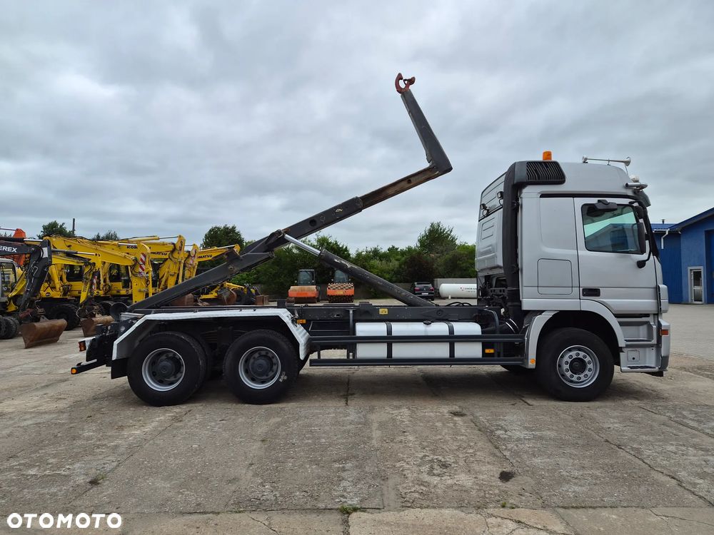 Mercedes-Benz 3344 6x4 Retarder z Niemiec Meiller 20000 kg resor - 31