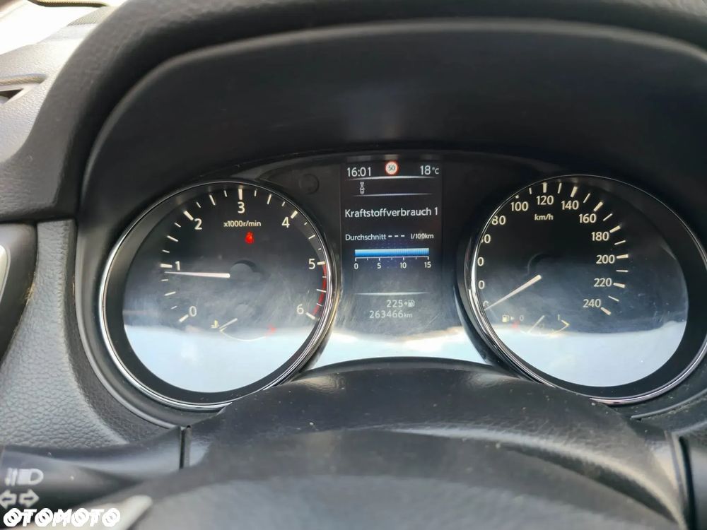 Nissan Qashqai - 36