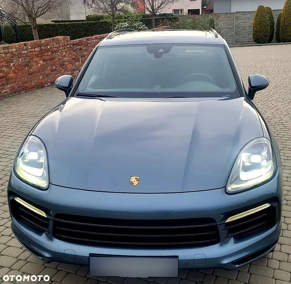Porsche Cayenne Standard - 4