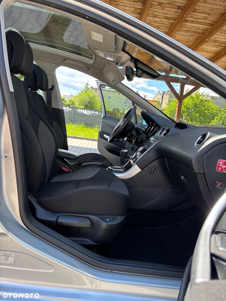 Peugeot 308 - 16