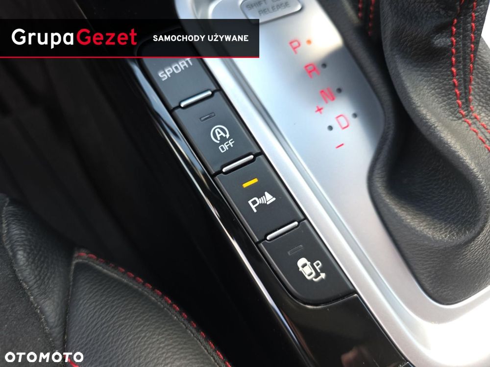 Kia ProCeed 1.6 T-GDI GT DCT - 25