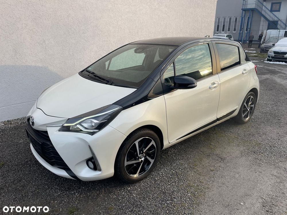 Toyota Yaris 1.5 Selection - 11