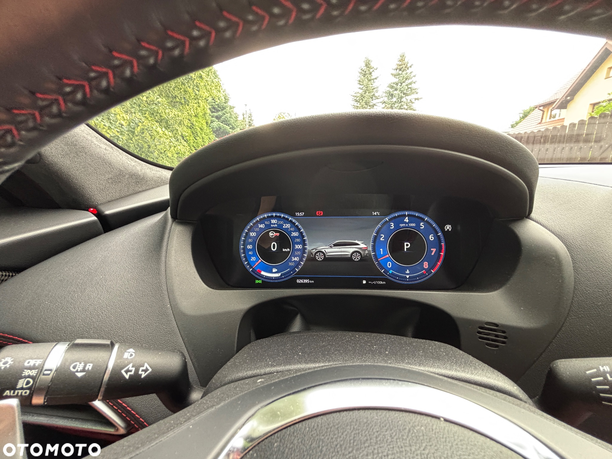 Jaguar F-Pace 5.0 V8 P550 AWD SVR - 10