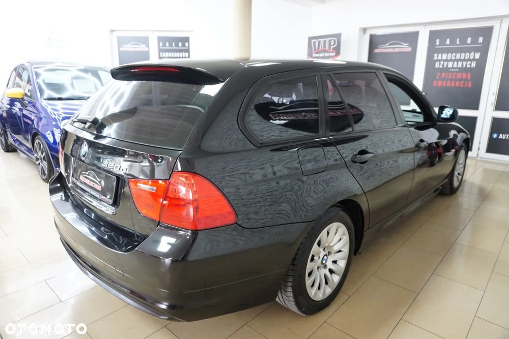 BMW Seria 3 320d DPF - 9