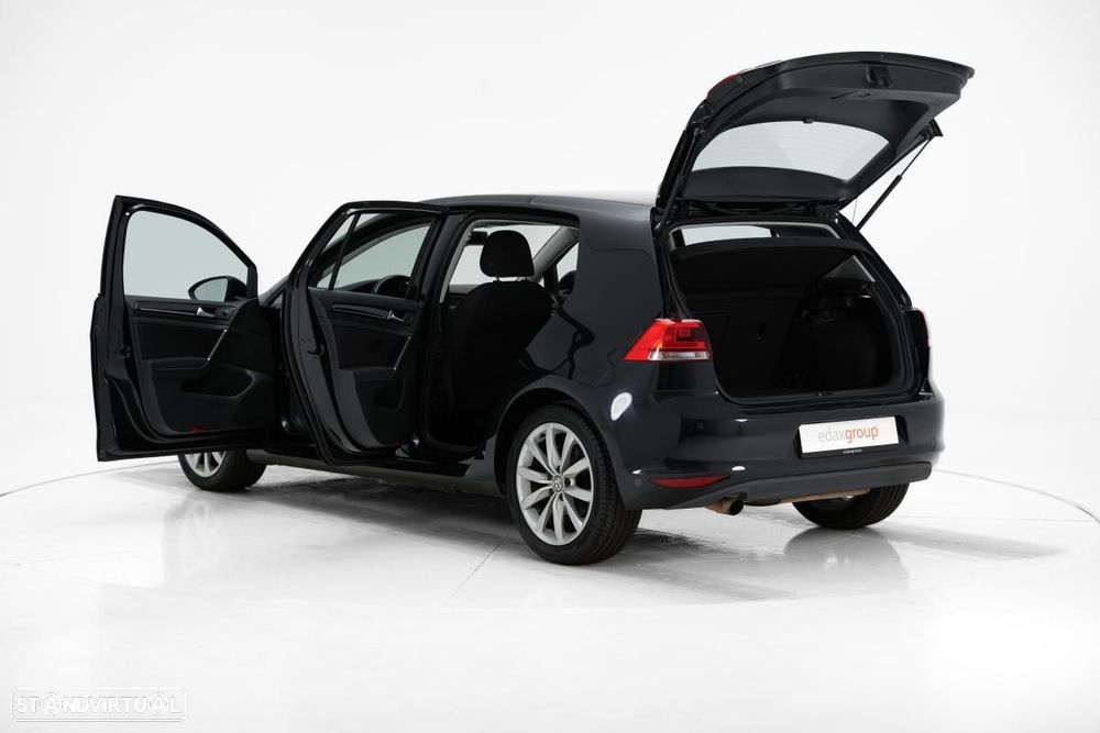 VW Golf 1.6 TDi Highline DSG - 5